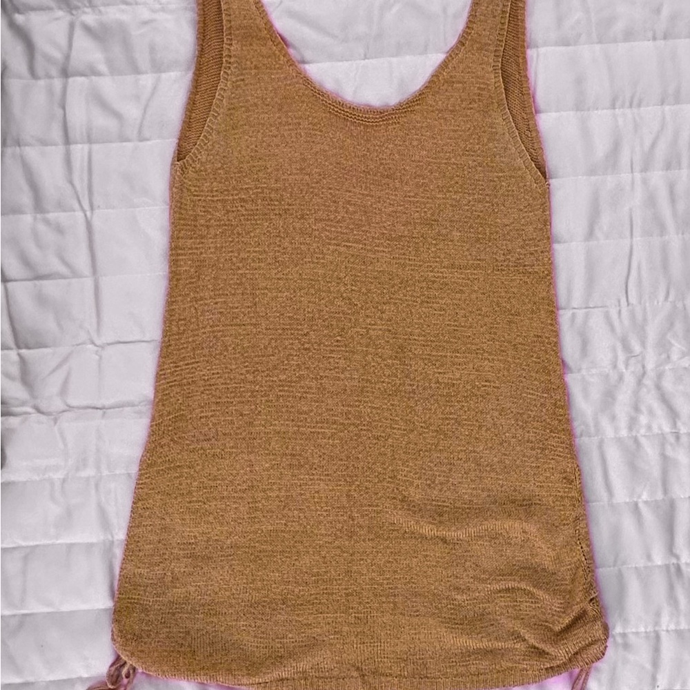 Textured Sleeveless Knit Tank in Camel